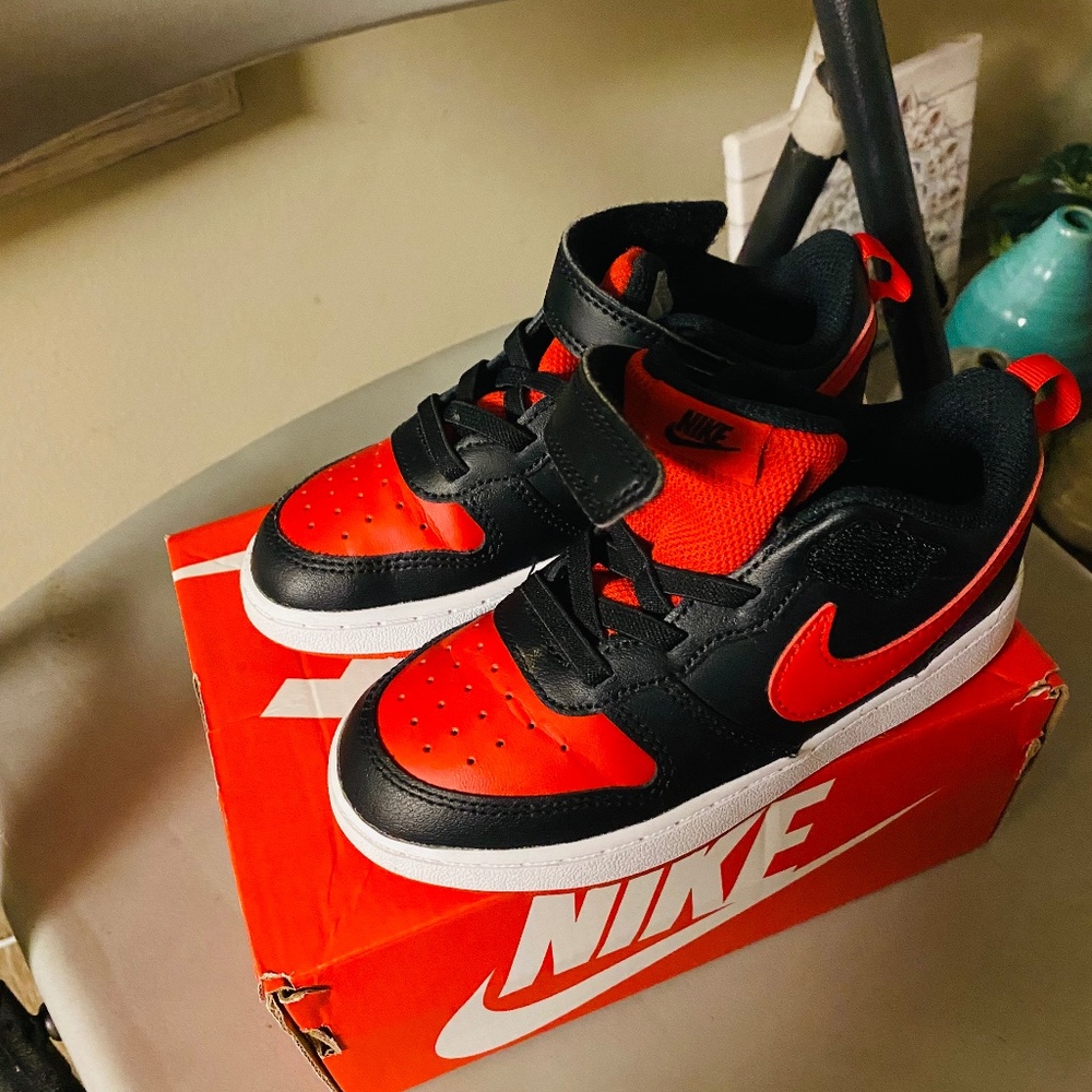 Nike boy shoes